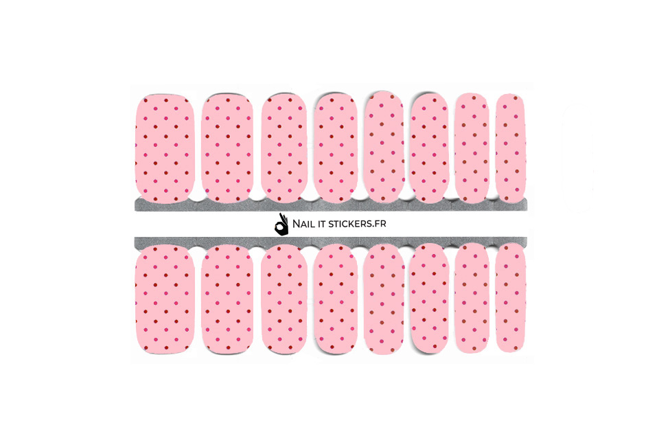 Nail art motifs à pois rose pour ongles courts et longs